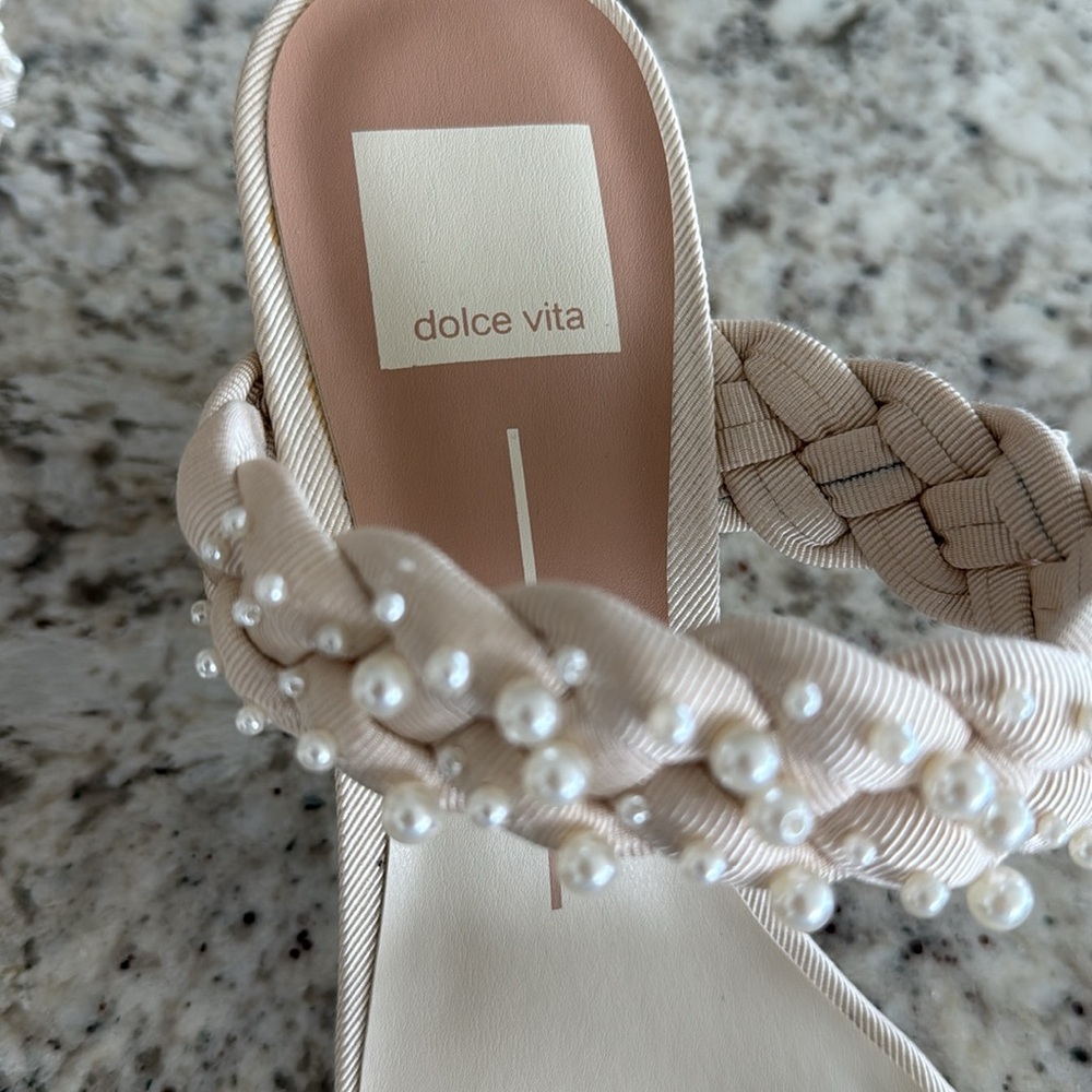 NEW DOLCE VITA womens paily pearl heeled sandals in vanilla pearl 8.5 block heel - Picture 5 of 7